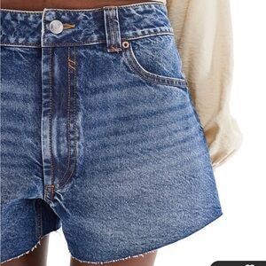 ASOS DESIGN denim relaxed shorts in midwash blue